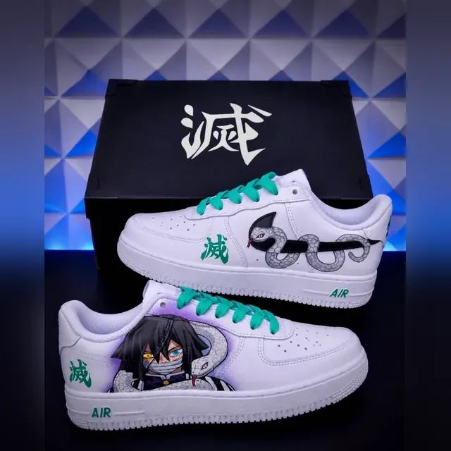 Sneakers custom Obanai Demon Slayer — Demon Slayer SENKYRA SAMA, vue 1