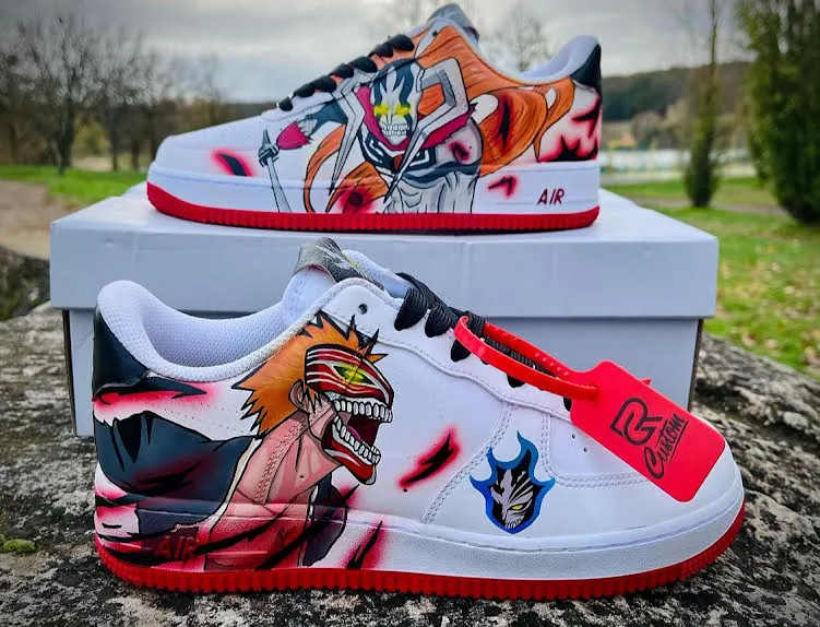 Sneakers custom Ichigo Vasto Lorde Bleach — Bleach SENKYRA SAMA, vue 1