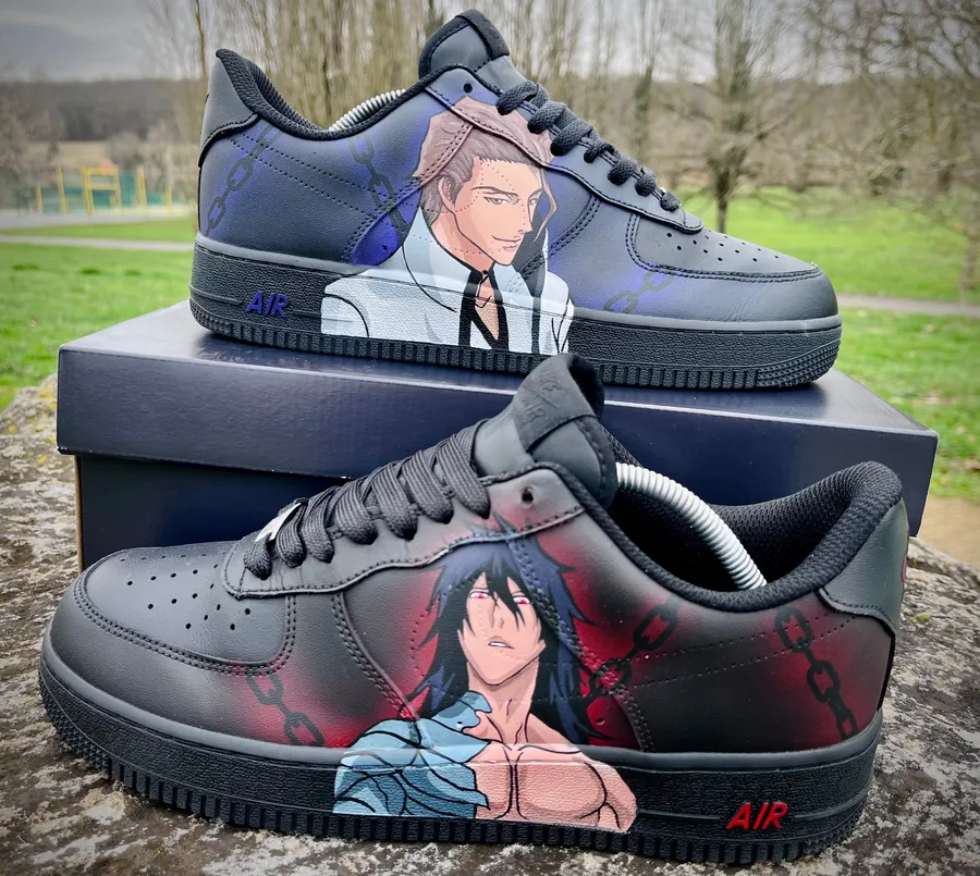 Sneakers custom Ichigo vs Aizen Bleach — Bleach SENKYRA SAMA, vue 1
