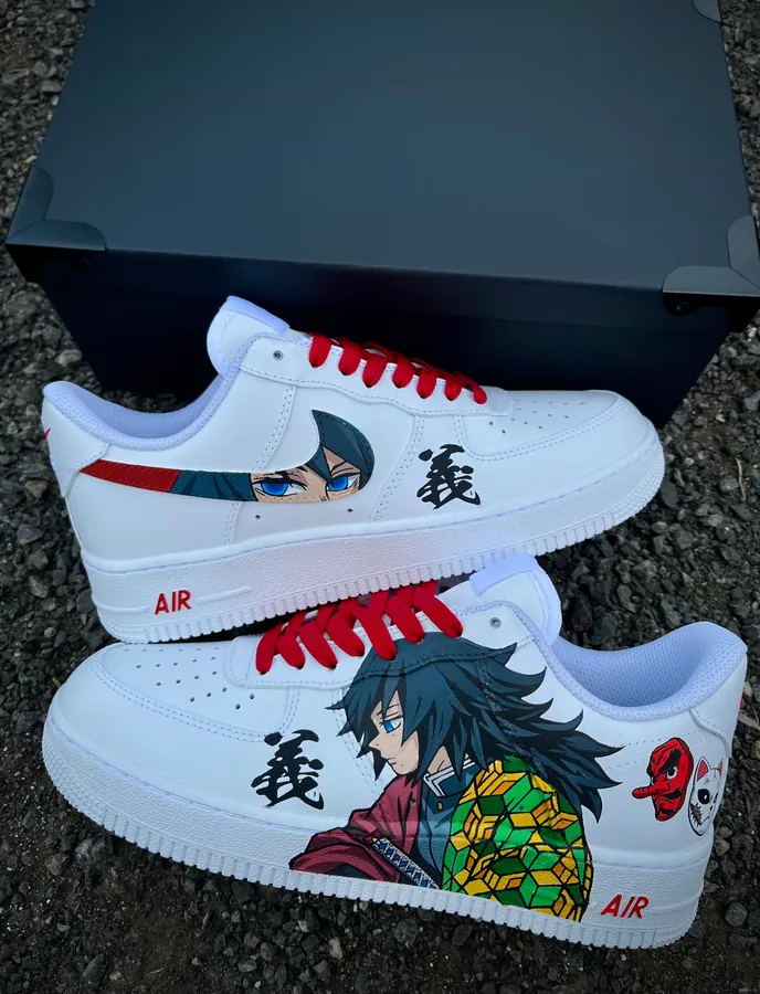 Sneakers custom Giyu Tomioka Demon Slayer — Demon Slayer SENKYRA SAMA, vue 1